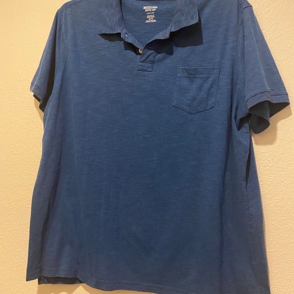 Men’s XXL Polo - Picture 2 of 5